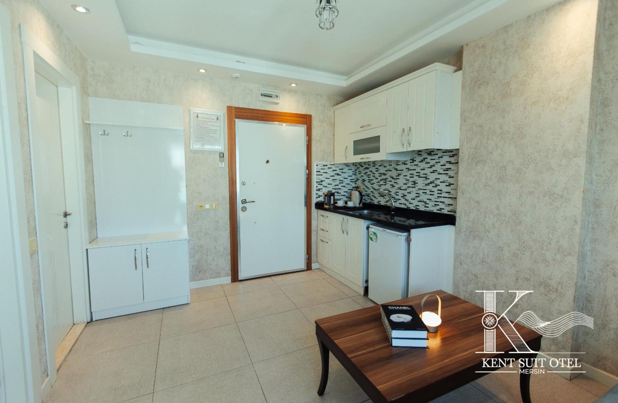 Mersin Kent Suit Hotel Мезитли Экстерьер фото
